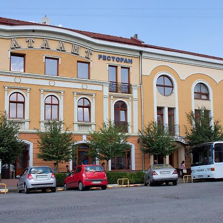 Atlant Hotel 우주고로트 외부 사진