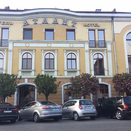 Atlant Hotel 우주고로트 외부 사진